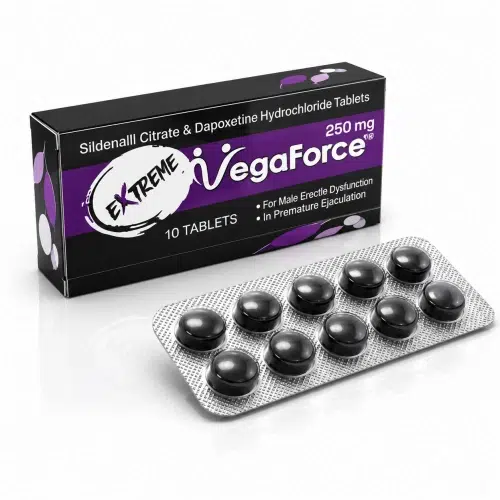 VegaForce 250mg 商品主圖 VegaForce 250mg 商品主圖,黑紫色藥盒與黑色圓形藥錠鋁箔板白底倒影展示